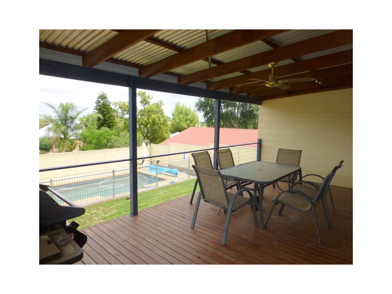 9 Gap Street, Parkes NSW 2870