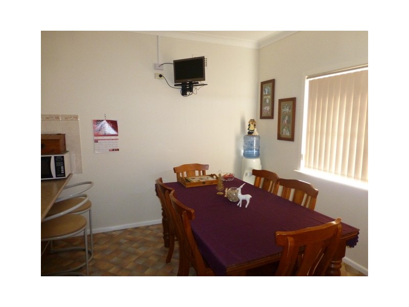 5 Brolgan Road, Parkes NSW 2870