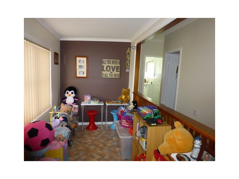 5 Brolgan Road, Parkes NSW 2870