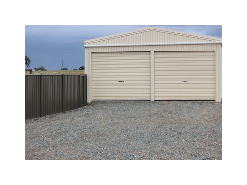 10A No Mistake Lane, Parkes NSW 2870