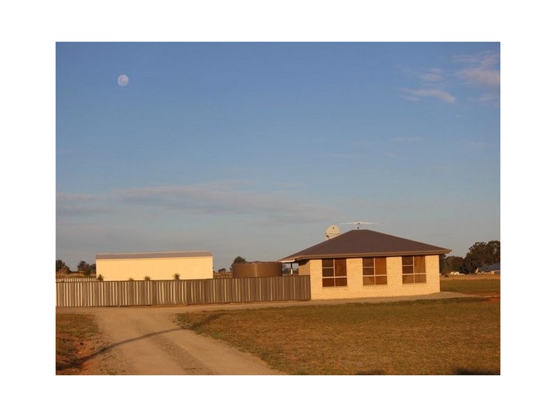 10A No Mistake Lane, Parkes NSW 2870