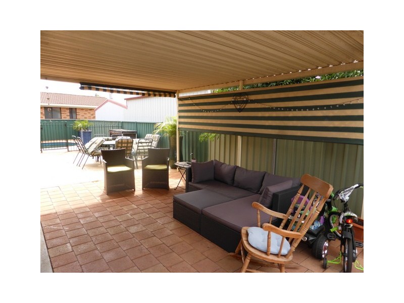 2 Thomas Tom Cres, Parkes NSW 2870