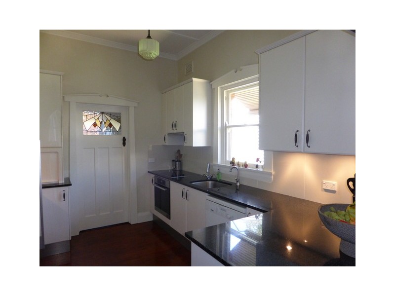382 Clarinda Street, Parkes NSW 2870