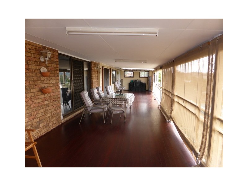15 Mendos Place, Parkes NSW 2870
