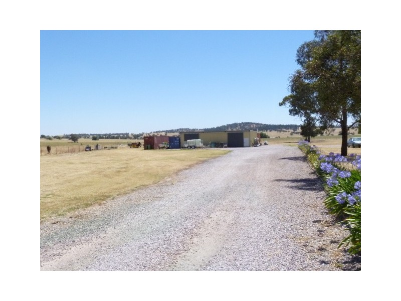35 Noble Road, Parkes NSW 2870