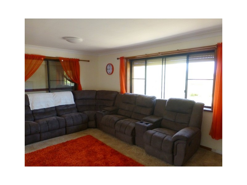 23 Moor Street, Parkes NSW 2870