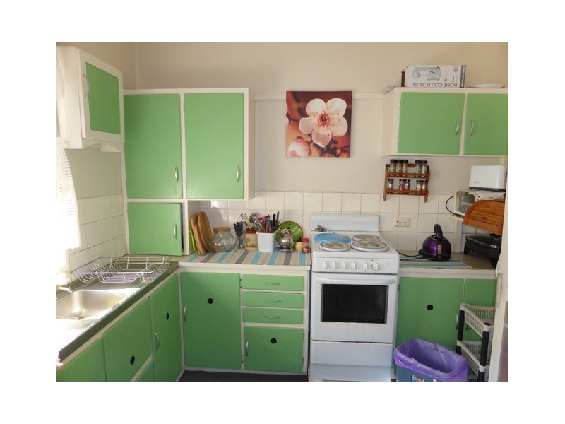 8 Mitchell Street, Parkes NSW 2870