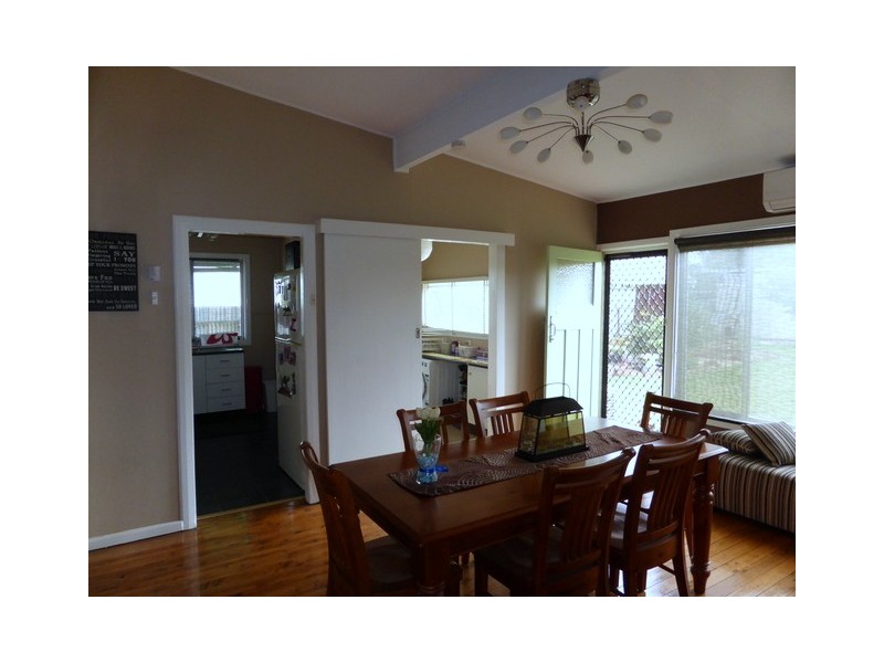 20 Junction Street, Parkes NSW 2870