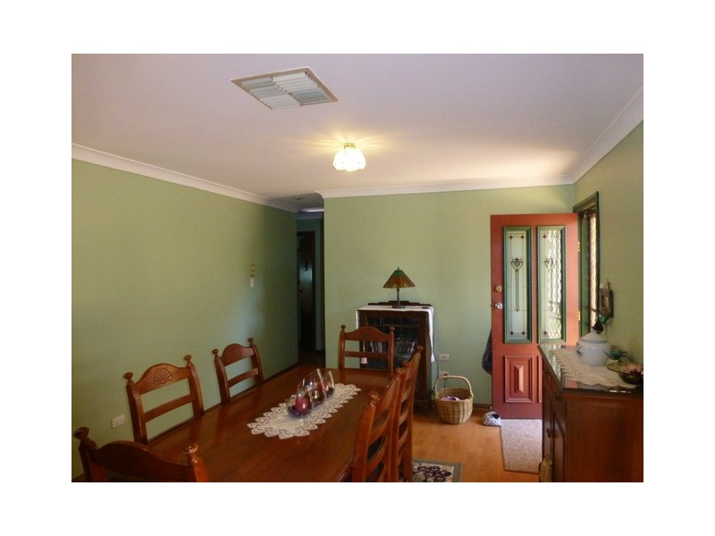 2 Newell Highway, Peak Hill NSW 2869