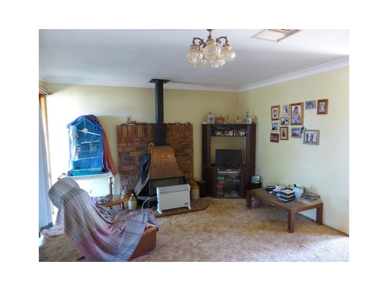 1A Welcome Road, Parkes NSW 2870