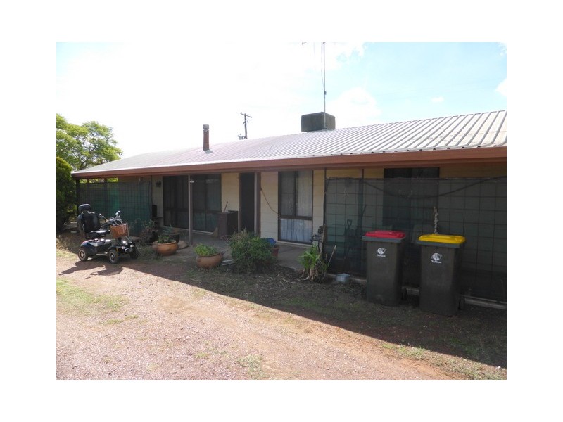 1A Welcome Road, Parkes NSW 2870