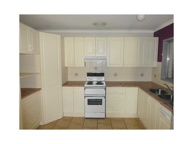 37 Victoria Street, Parkes NSW 2870