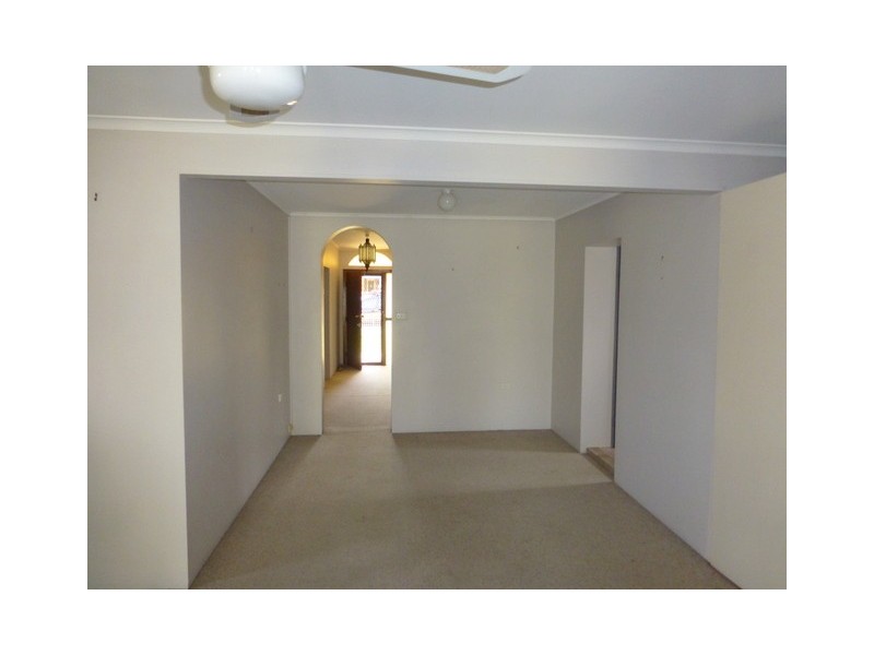 37 Victoria Street, Parkes NSW 2870