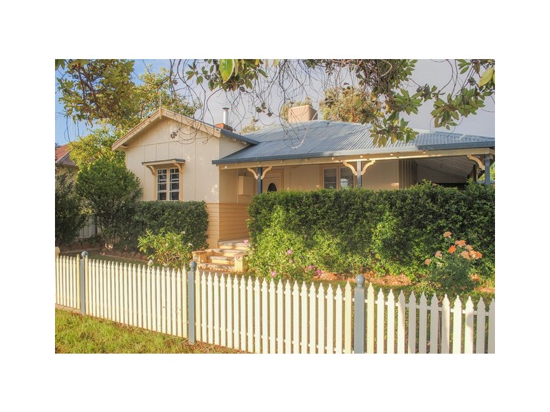 37A Albert Street, Parkes NSW 2870