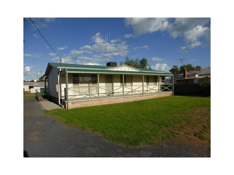 39 Alluvial Street, Parkes NSW 2870