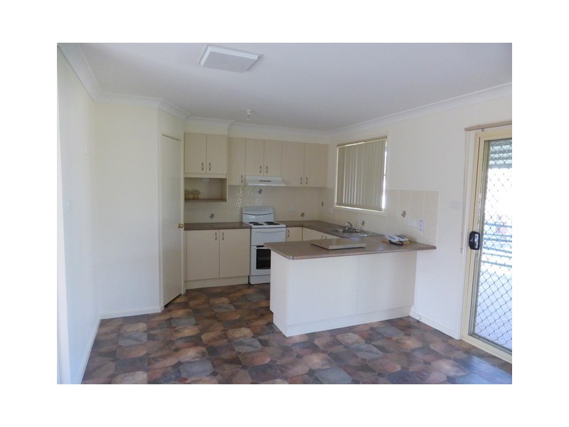 39 Alluvial Street, Parkes NSW 2870