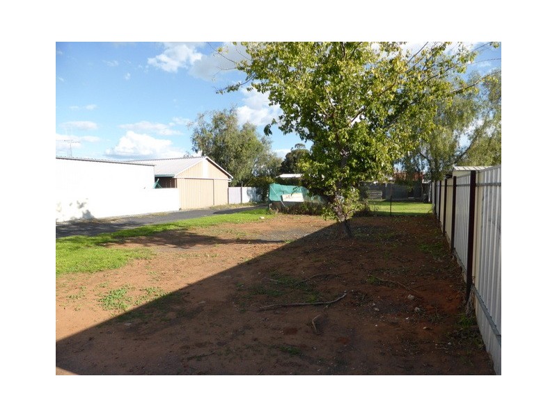 39 Alluvial Street, Parkes NSW 2870