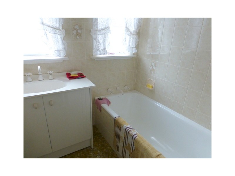 7 Callaghan Street, Parkes NSW 2870