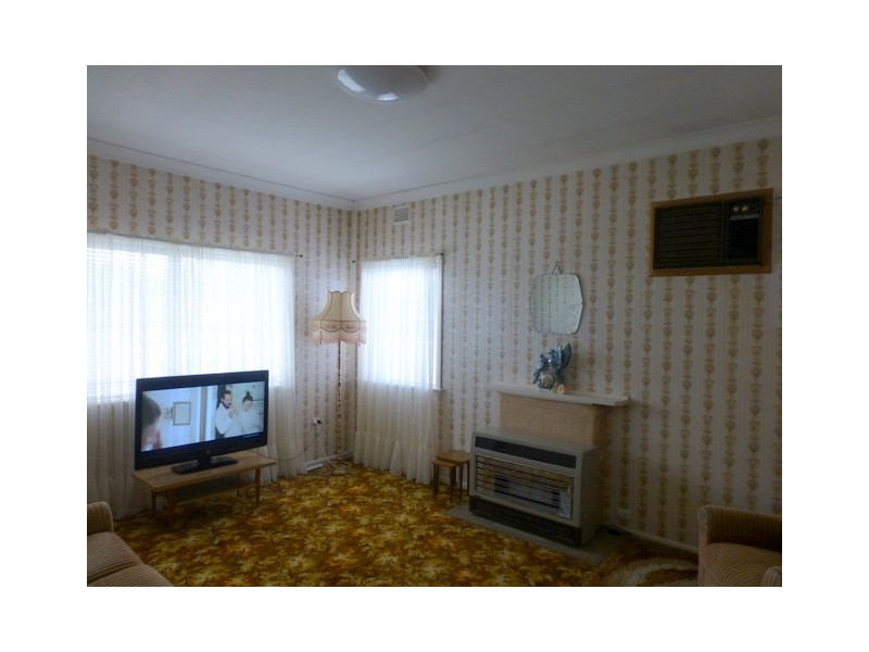 7 Callaghan Street, Parkes NSW 2870