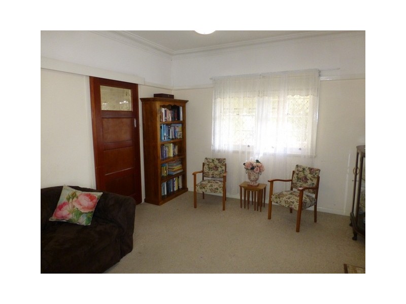 23 Phillips Street, Parkes NSW 2870