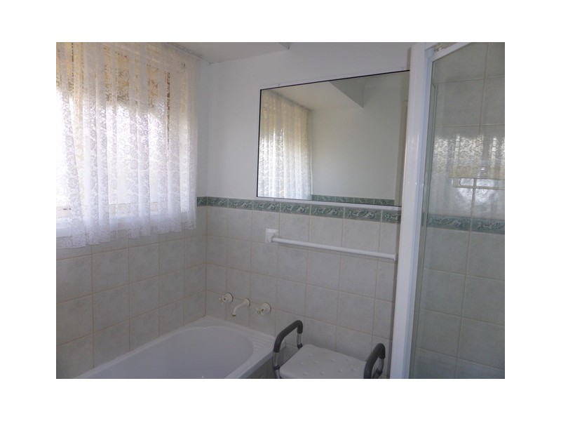 9 Angeleish Avenue, Parkes NSW 2870