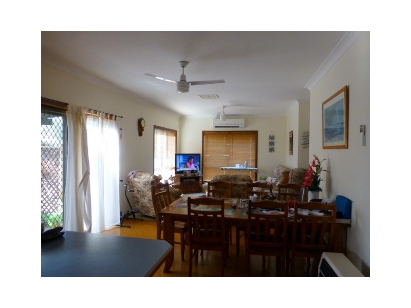 4A Cooke Street, Parkes NSW 2870