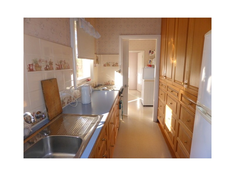 7 Boazman Street, Parkes NSW 2870