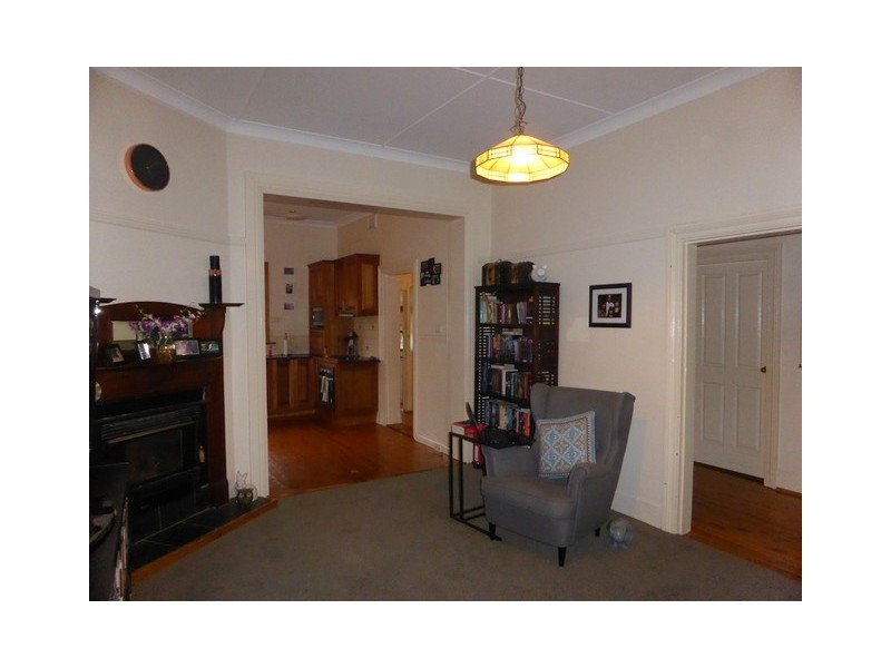 41 Mitchell Street, Parkes NSW 2870