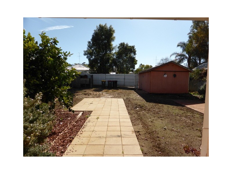 12 Elizabeth Street, Parkes NSW 2870