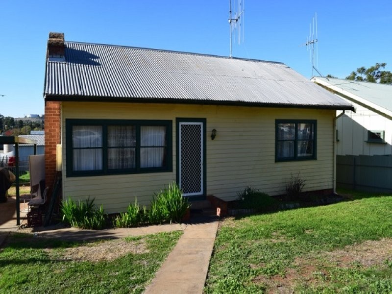 17 Coleman Road, Parkes NSW 2870