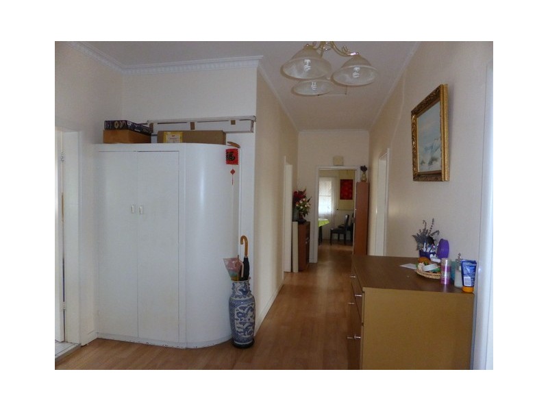 32A Currajong Street, Parkes NSW 2870