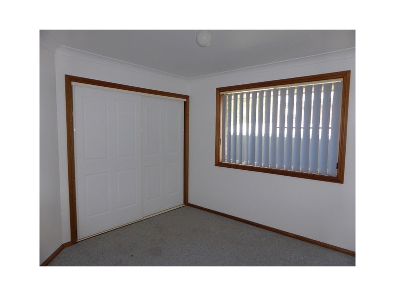 10 Christina Close, Parkes NSW 2870