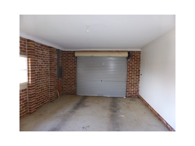 10 Christina Close, Parkes NSW 2870