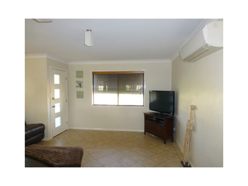 37 Bleechmore Road, Parkes NSW 2870