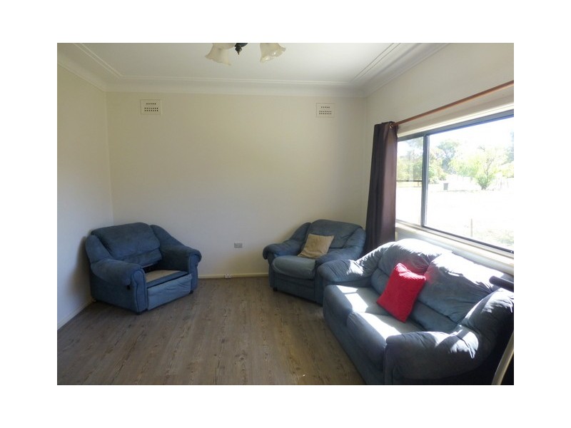 23 Kelly Road, Parkes NSW 2870