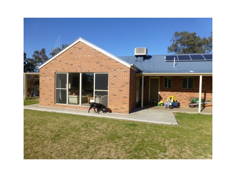 17 Wangara Lane, Parkes NSW 2870