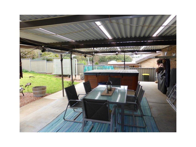 18 Lorking Street, Parkes NSW 2870