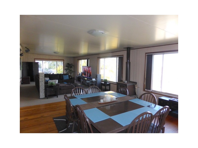 4 Church Street, Parkes NSW 2870