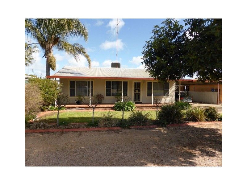 20 Paterson Street, Parkes NSW 2870