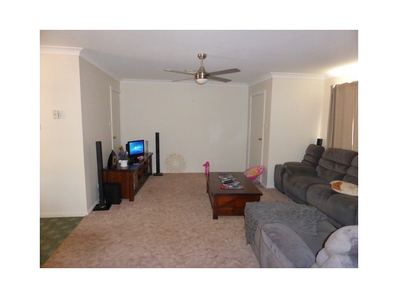 1 Guillan Place, Parkes NSW 2870