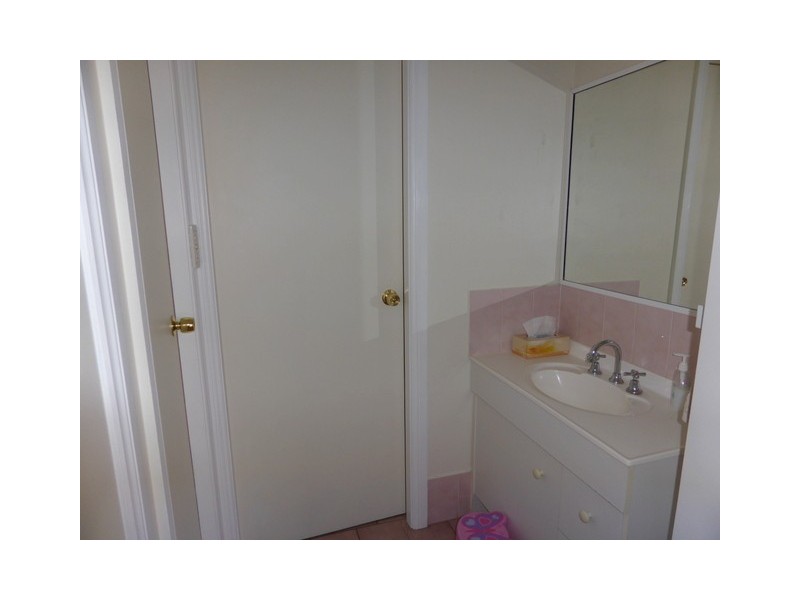 1 Guillan Place, Parkes NSW 2870