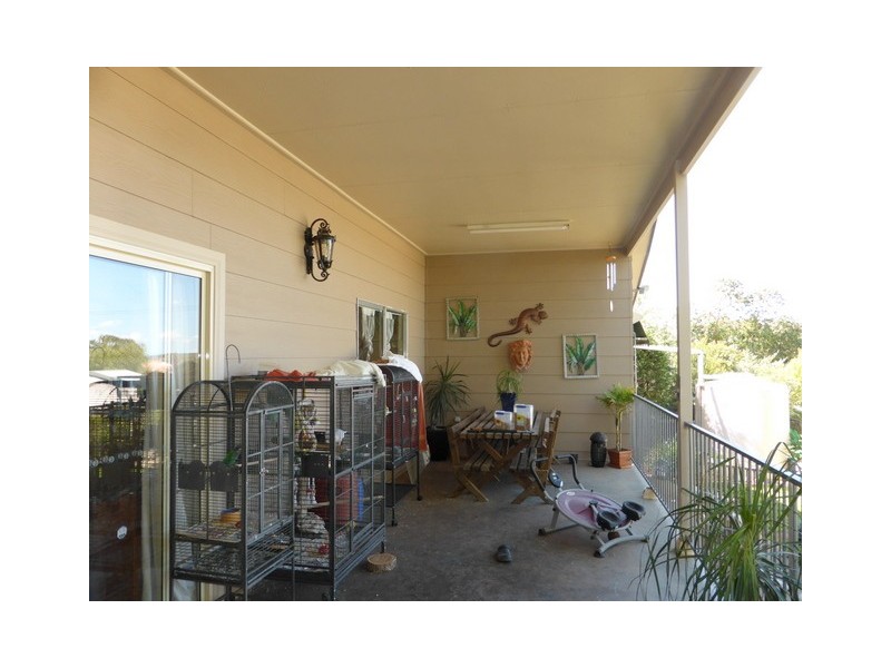 3 Oswin Street, Parkes NSW 2870