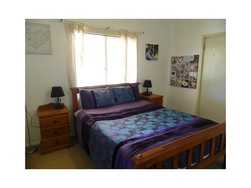 15 Lynch Street, Parkes NSW 2870