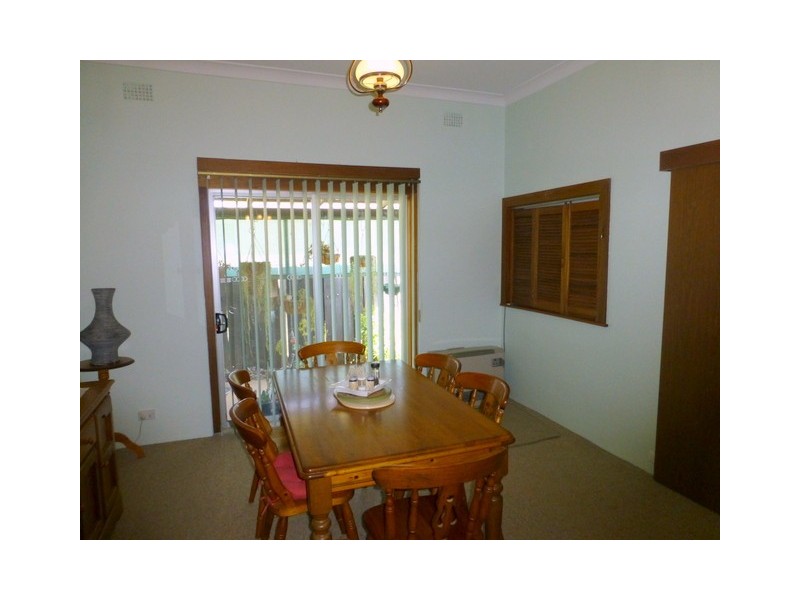 52 Dalton Street, Parkes NSW 2870