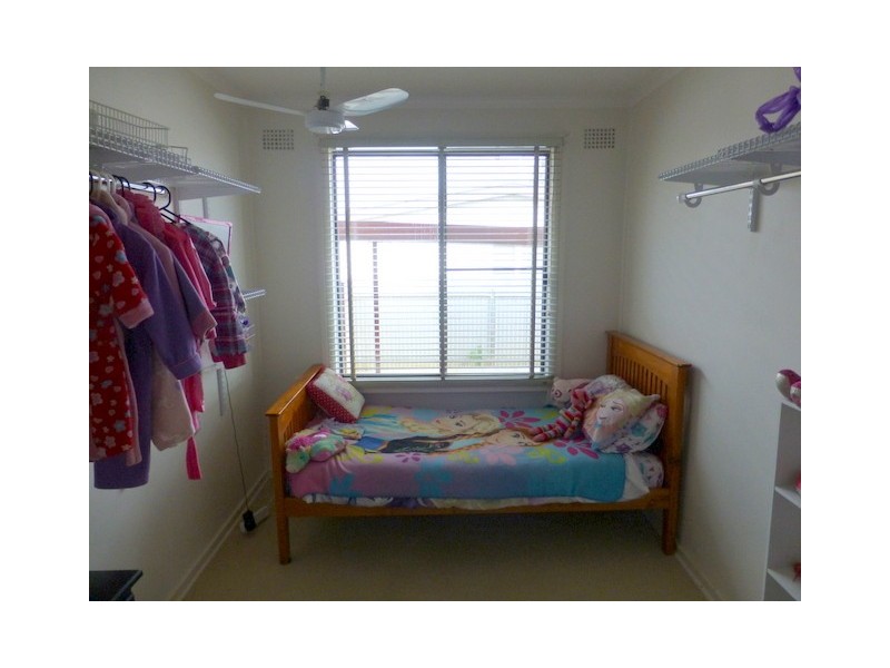 17 Best Street, Parkes NSW 2870