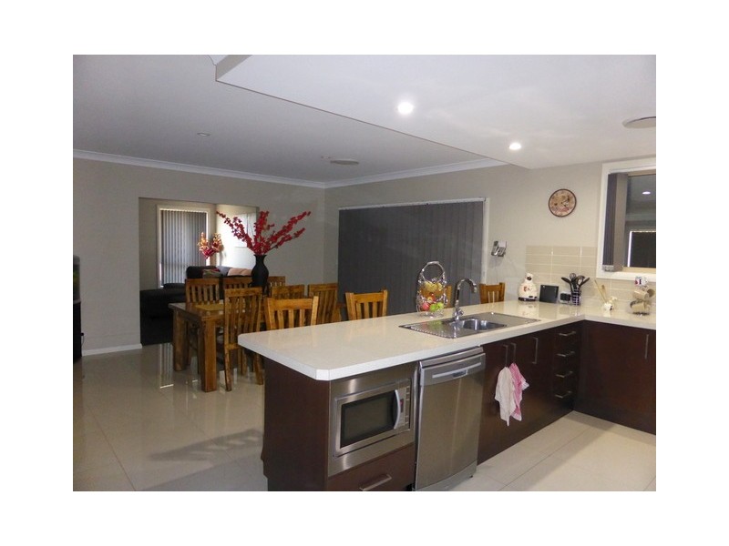 16 Alder Avenue, Parkes NSW 2870