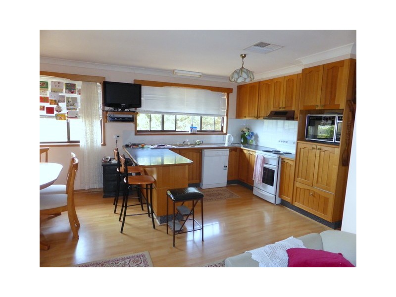 4 Monica Close, Parkes NSW 2870