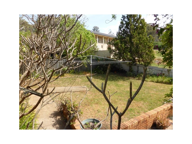 4 Monica Close, Parkes NSW 2870