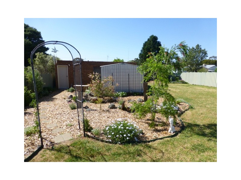 9 Middleton Street, Parkes NSW 2870