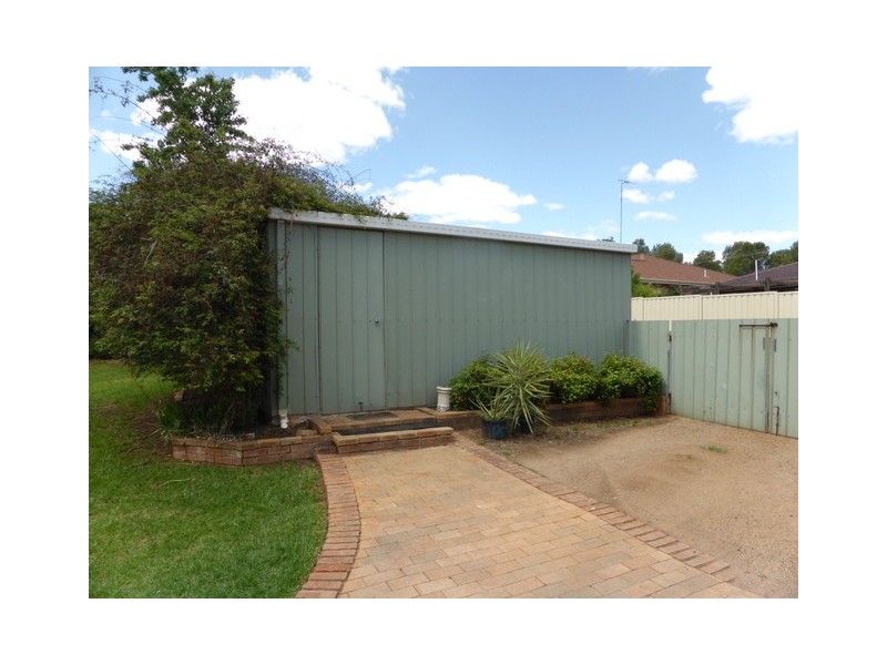 3 Clarinda Street, Parkes NSW 2870